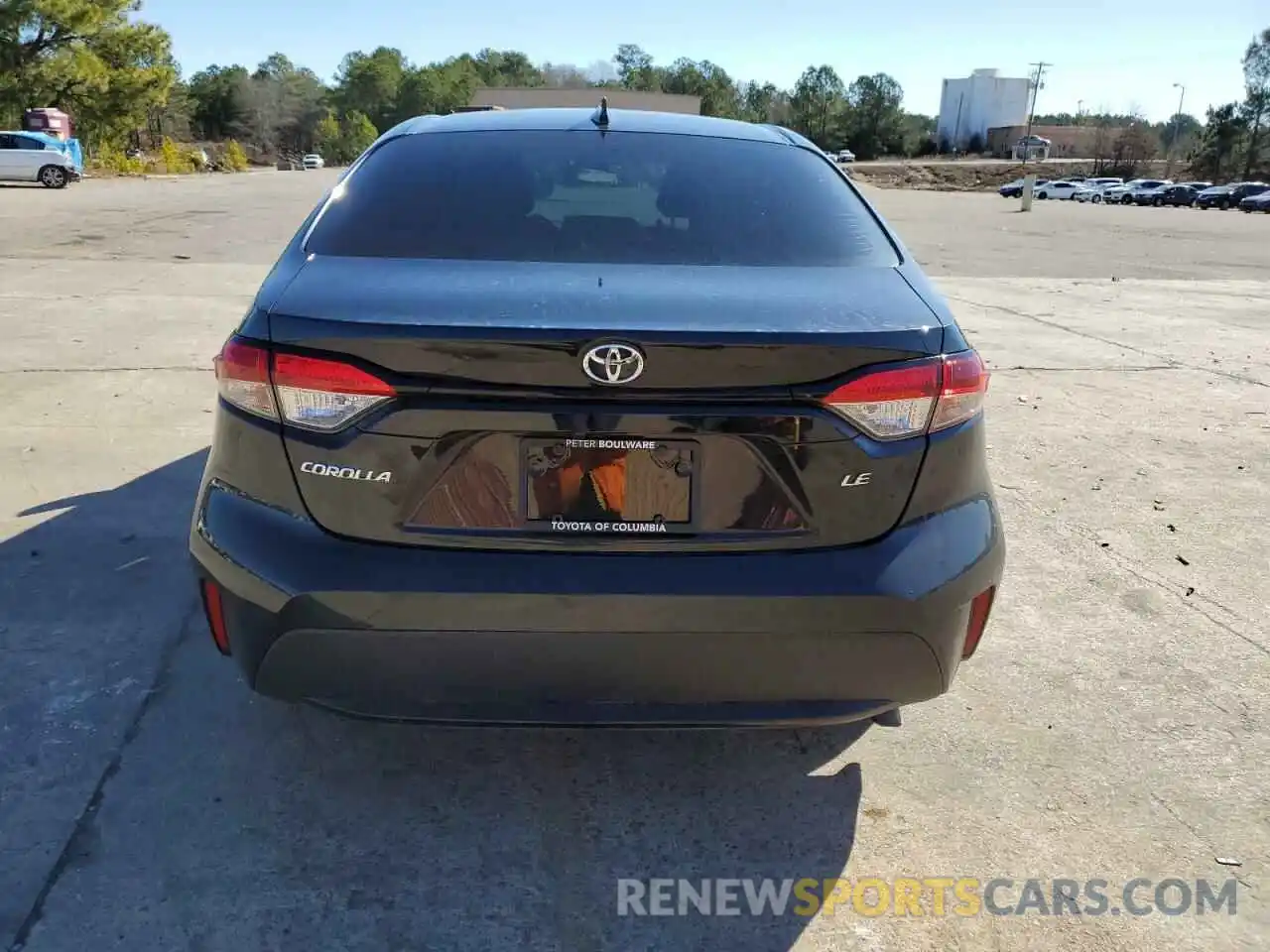 6 Photograph of a damaged car 5YFEPRAE3LP074121 TOYOTA COROLLA 2020