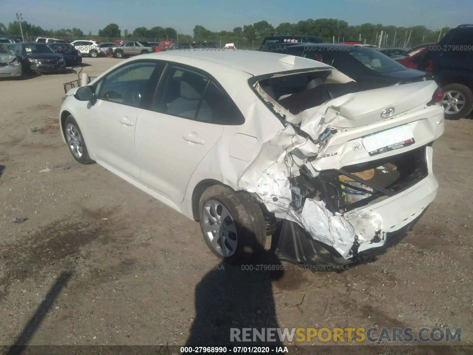 3 Photograph of a damaged car 5YFEPRAE3LP074569 TOYOTA COROLLA 2020