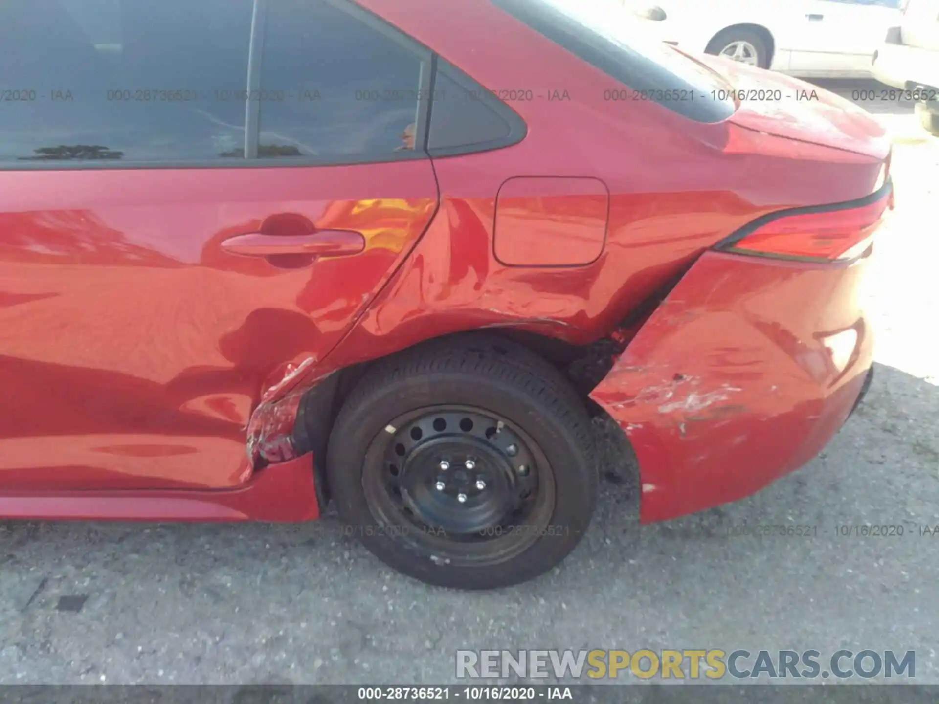 6 Photograph of a damaged car 5YFEPRAE3LP074751 TOYOTA COROLLA 2020