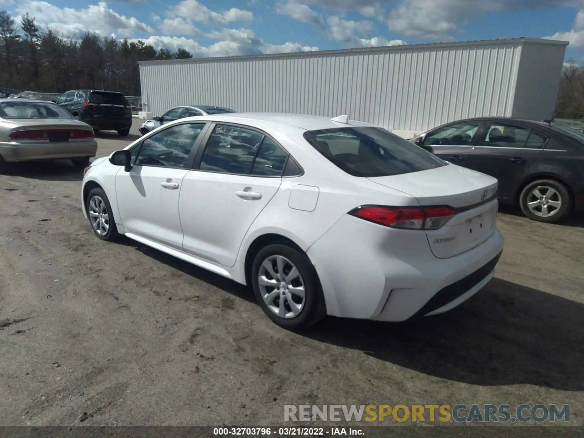 3 Photograph of a damaged car 5YFEPRAE3LP074832 TOYOTA COROLLA 2020