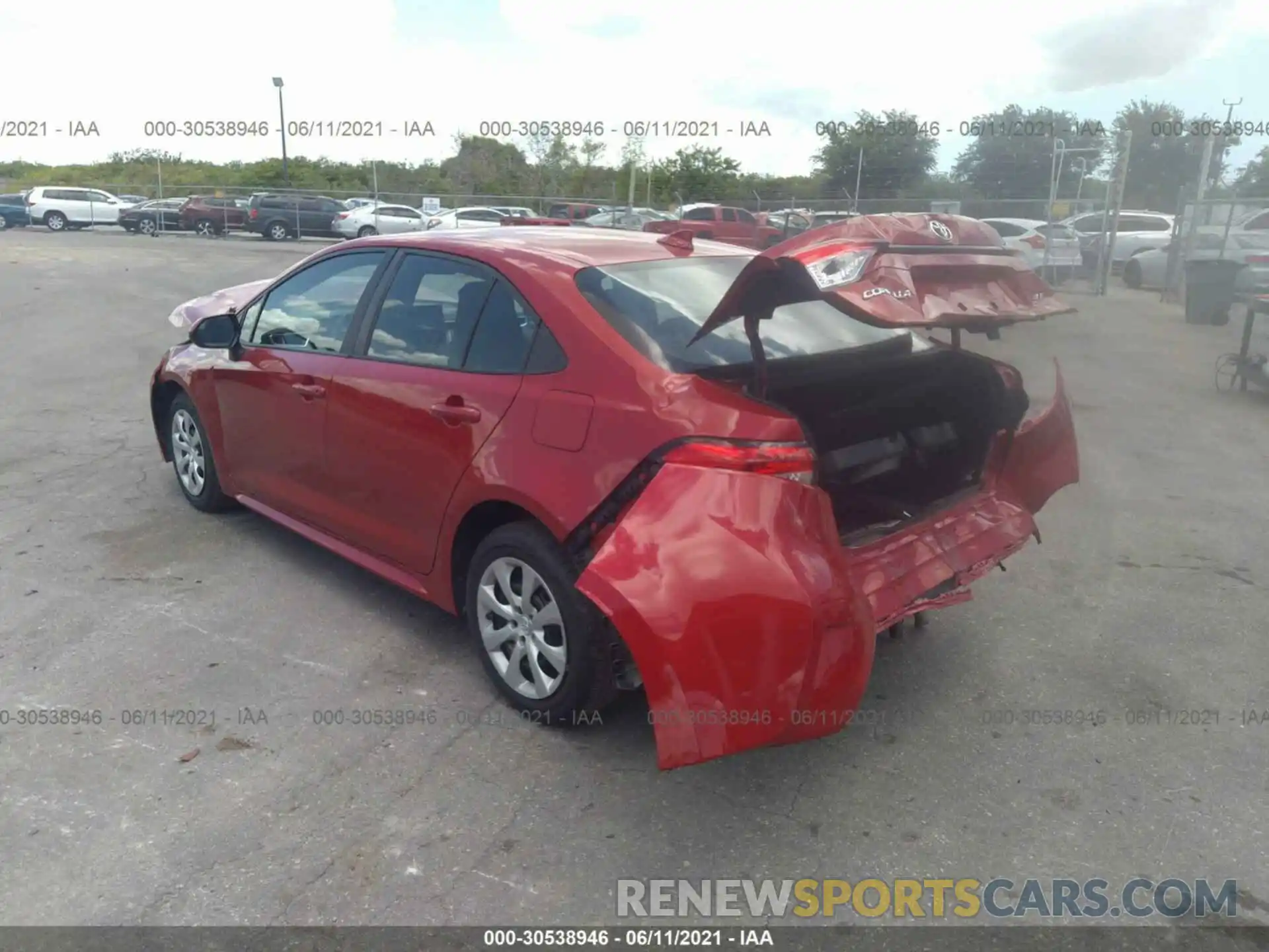 3 Photograph of a damaged car 5YFEPRAE3LP075320 TOYOTA COROLLA 2020