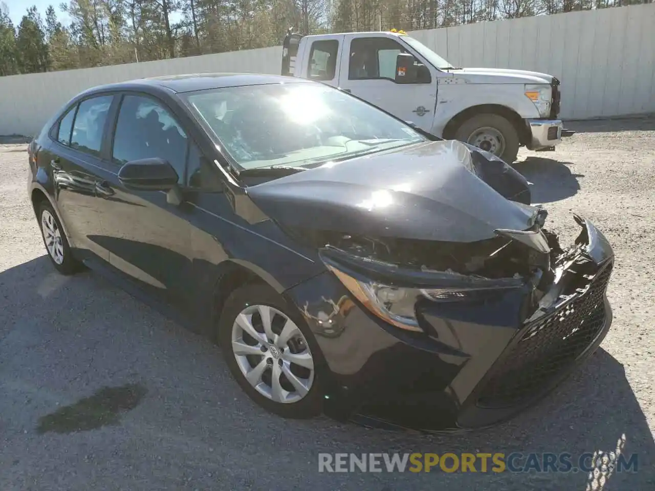 1 Photograph of a damaged car 5YFEPRAE3LP076032 TOYOTA COROLLA 2020