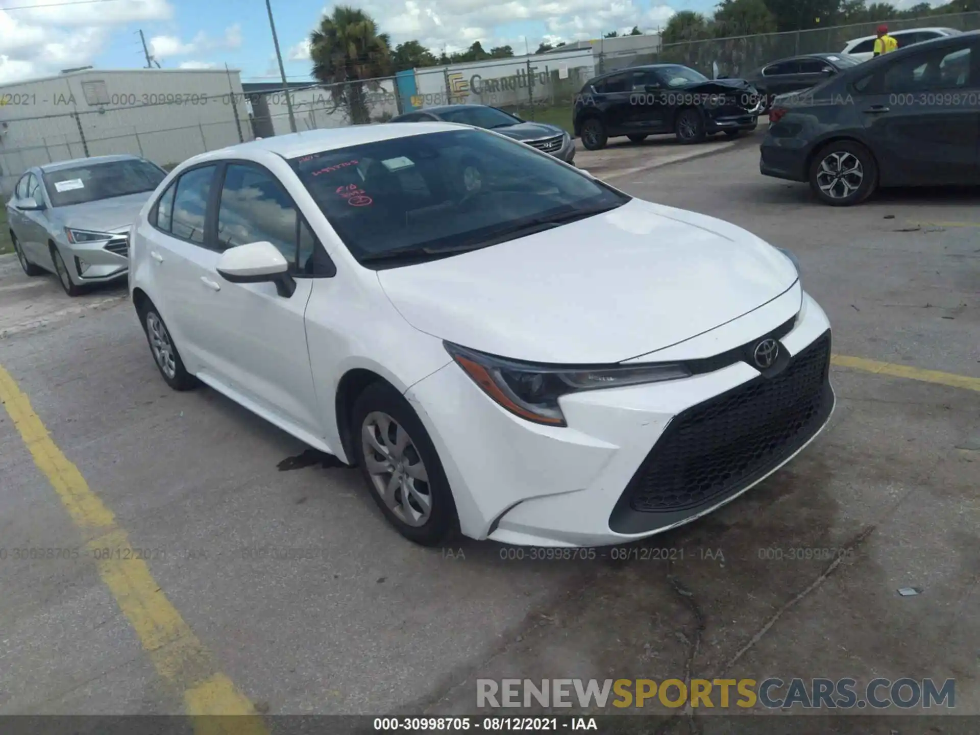 1 Photograph of a damaged car 5YFEPRAE3LP077648 TOYOTA COROLLA 2020