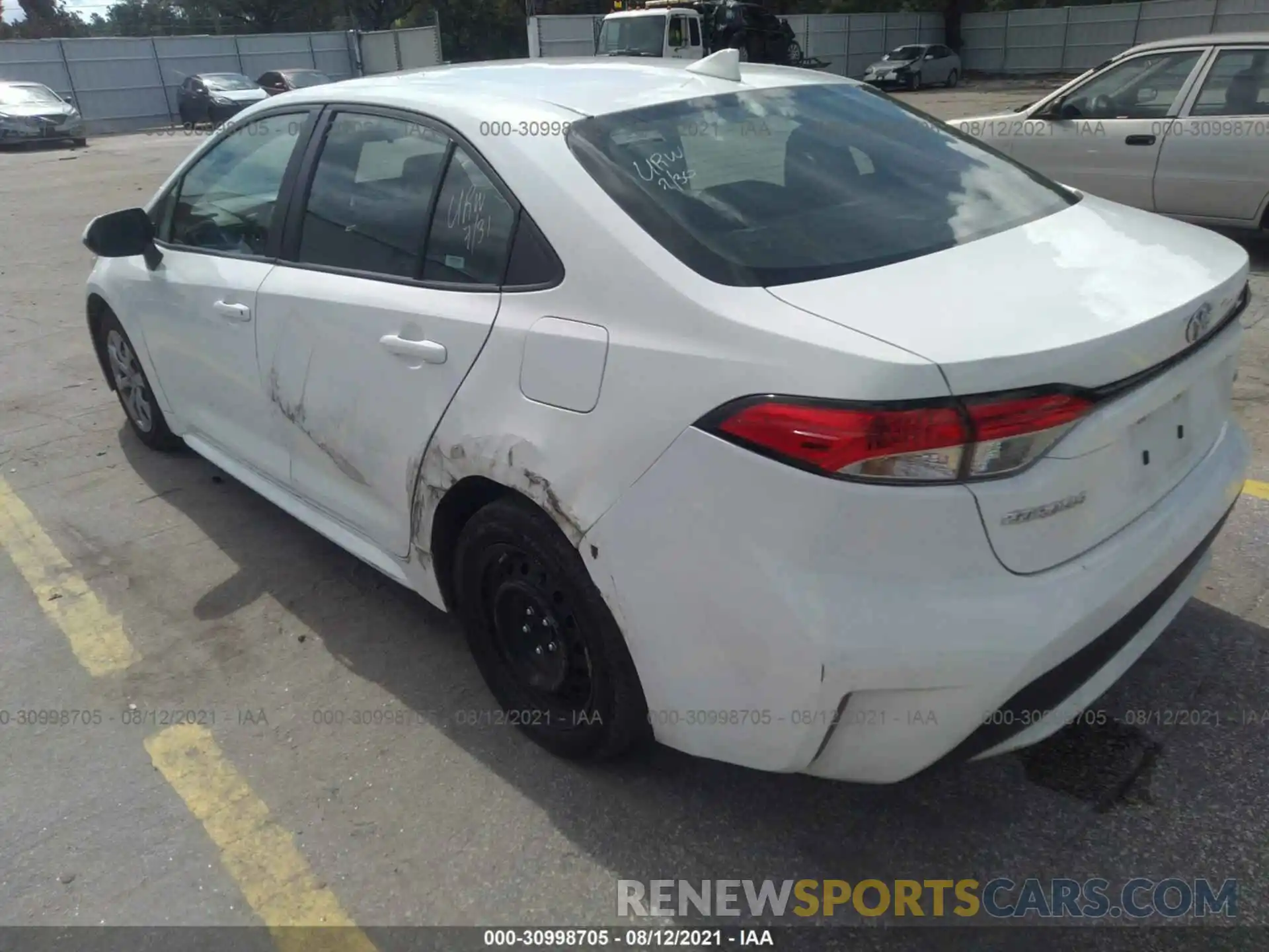 6 Photograph of a damaged car 5YFEPRAE3LP077648 TOYOTA COROLLA 2020