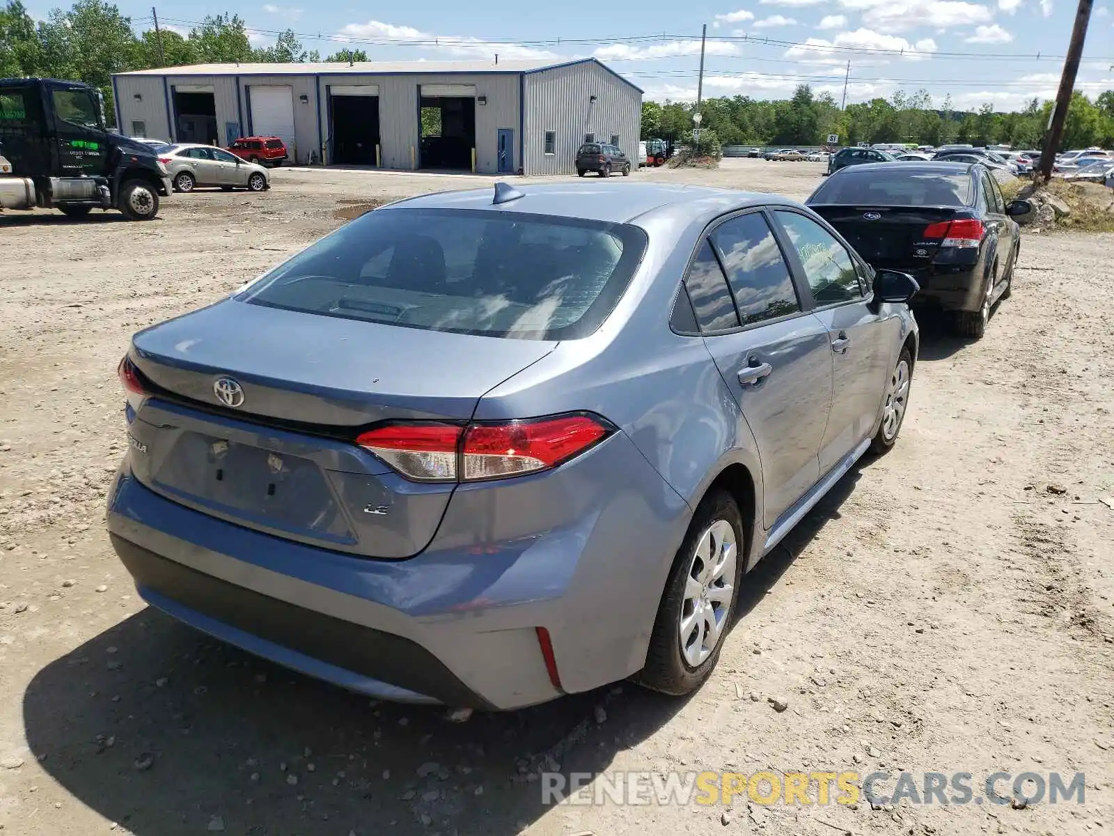 4 Photograph of a damaged car 5YFEPRAE3LP078122 TOYOTA COROLLA 2020