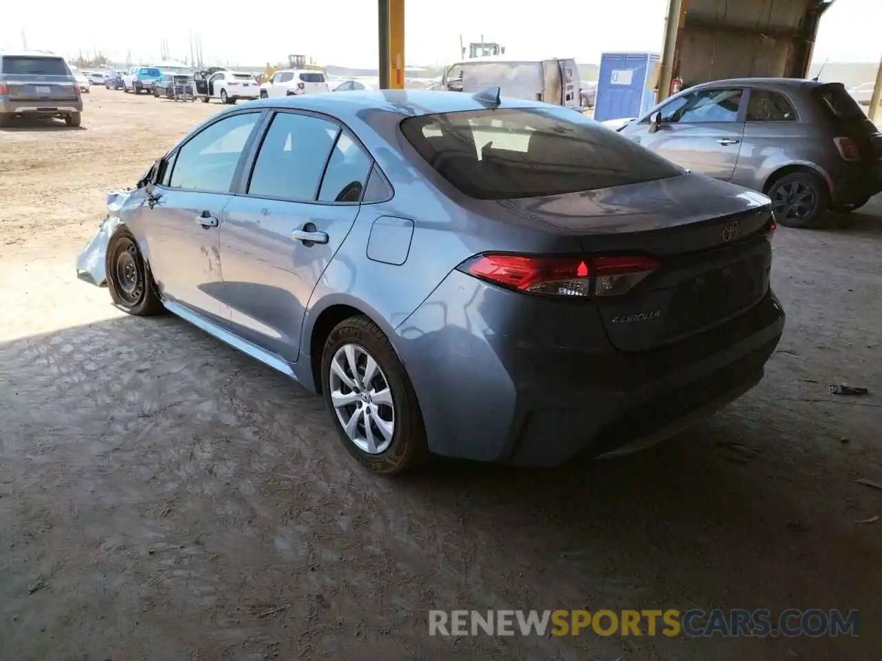 3 Photograph of a damaged car 5YFEPRAE3LP079318 TOYOTA COROLLA 2020