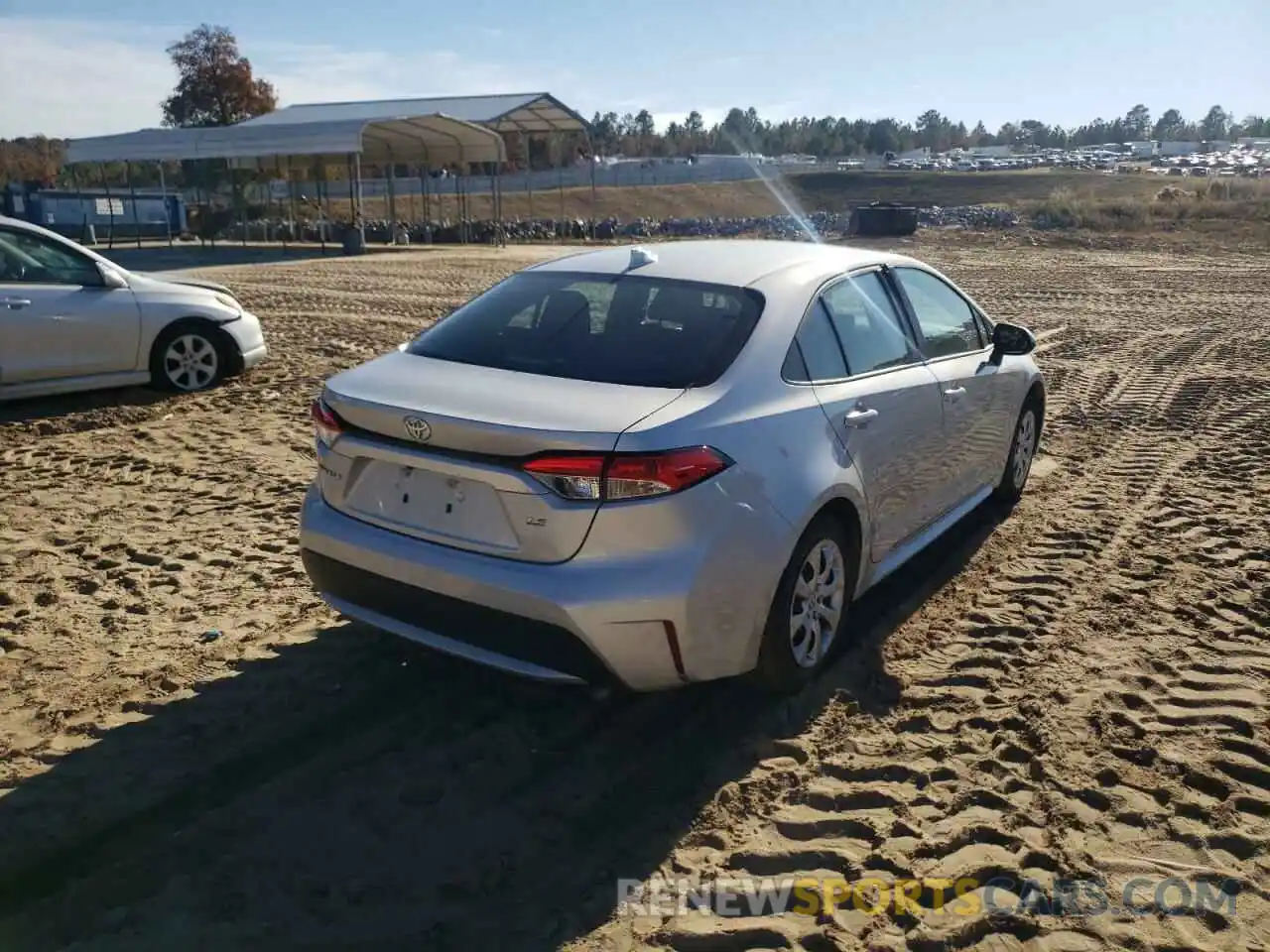 4 Photograph of a damaged car 5YFEPRAE3LP080632 TOYOTA COROLLA 2020