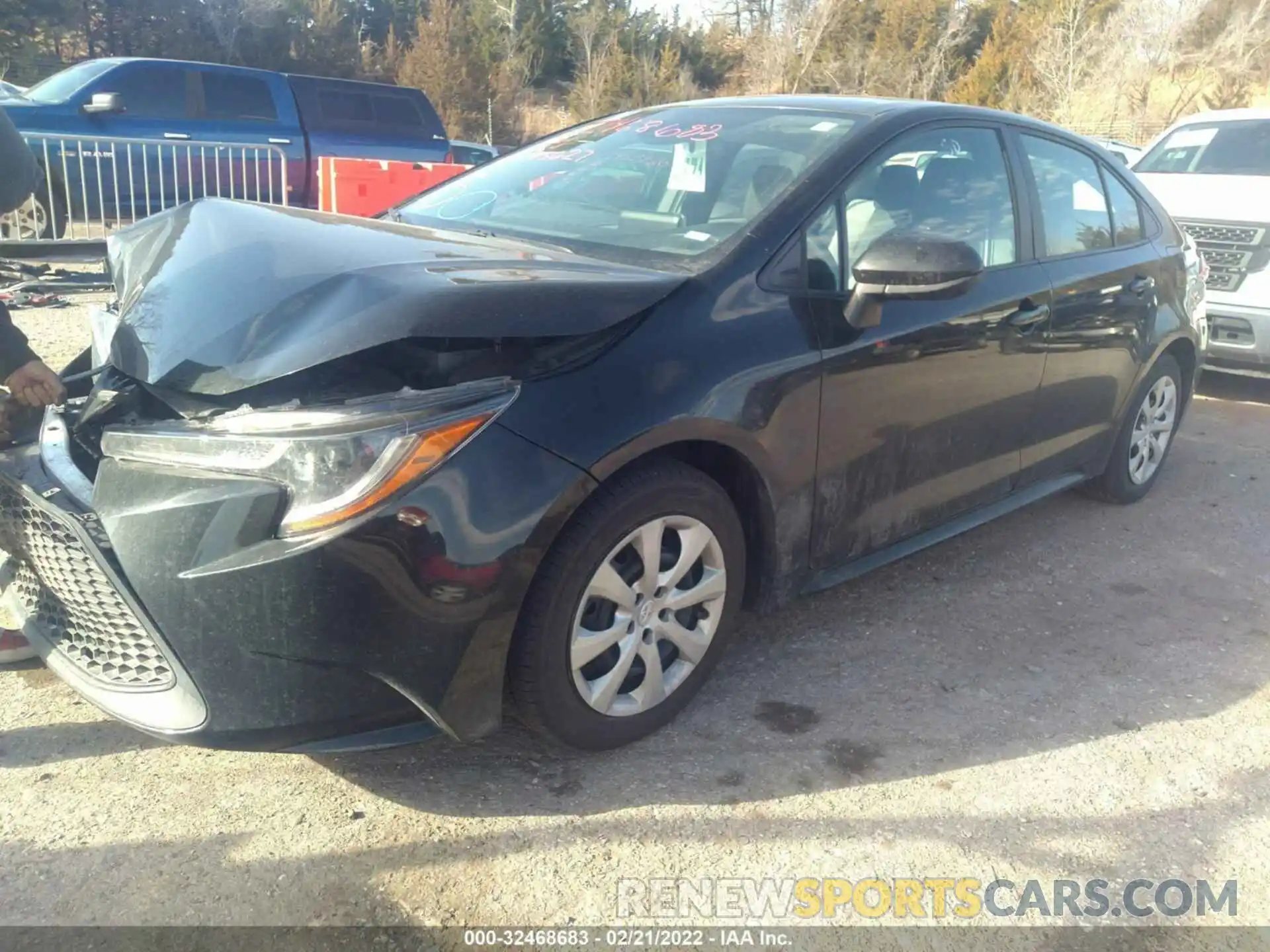 2 Photograph of a damaged car 5YFEPRAE3LP081876 TOYOTA COROLLA 2020