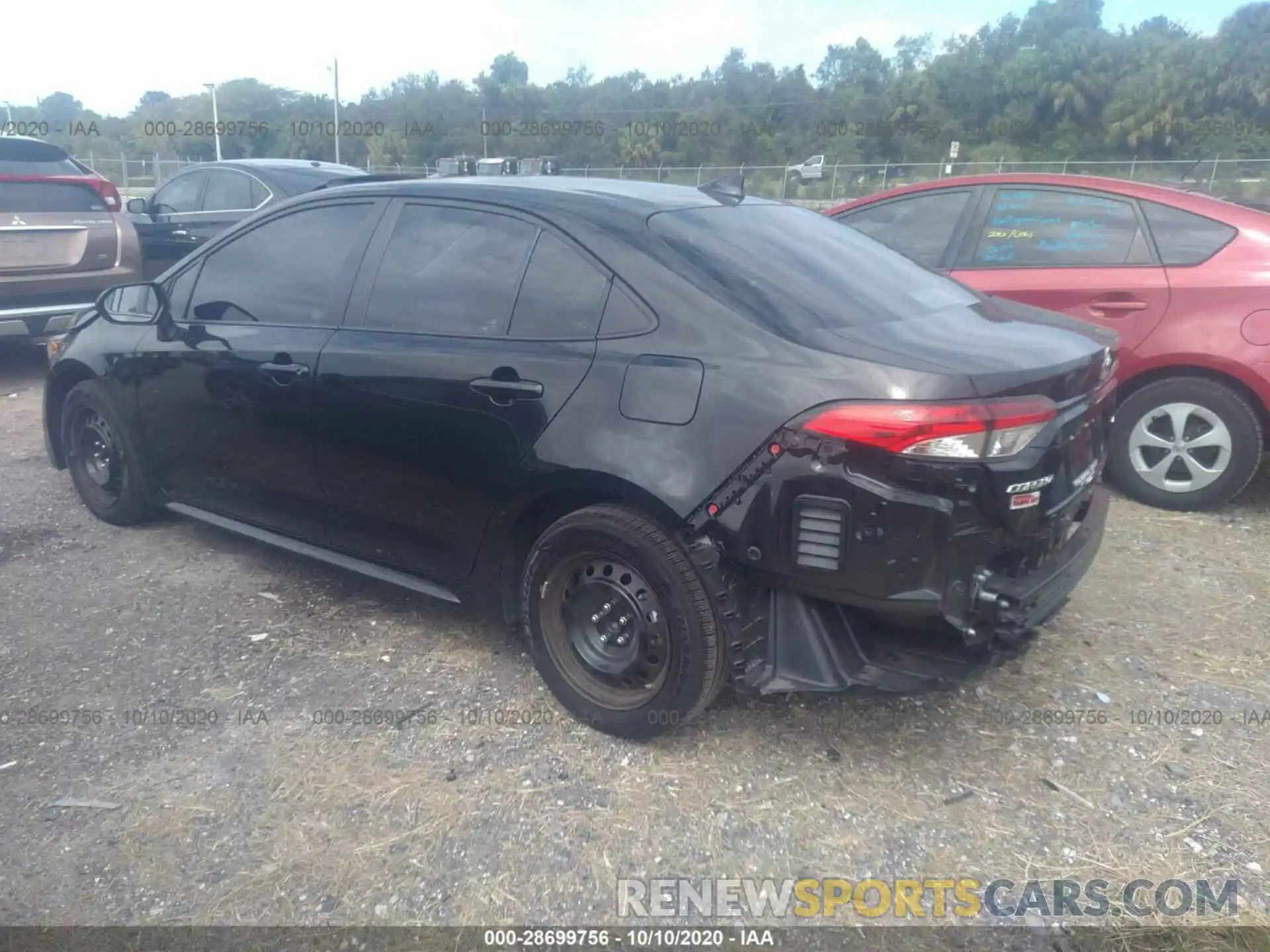 3 Photograph of a damaged car 5YFEPRAE3LP083613 TOYOTA COROLLA 2020