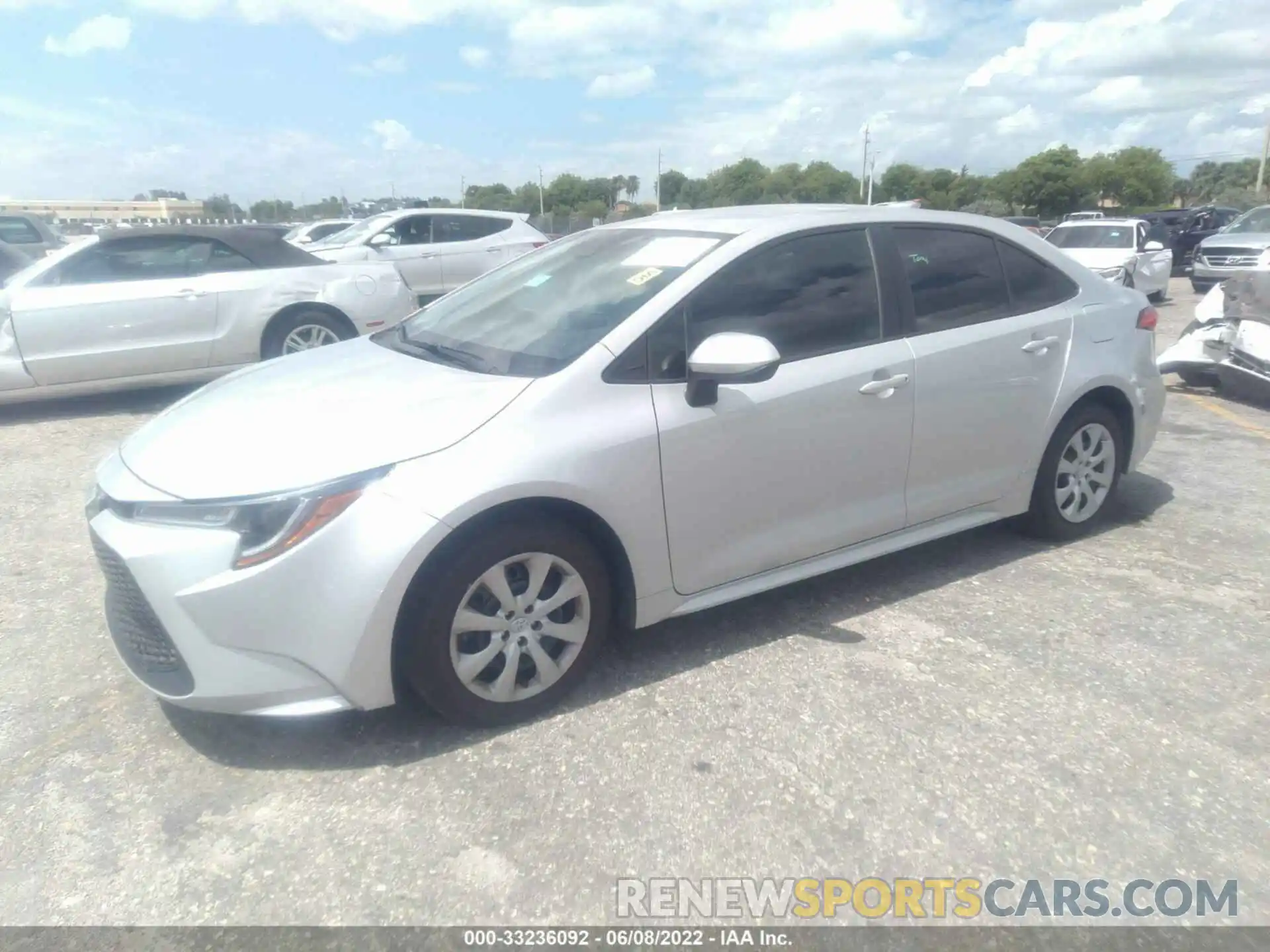 2 Photograph of a damaged car 5YFEPRAE3LP083997 TOYOTA COROLLA 2020