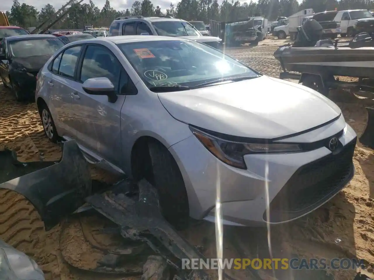 1 Photograph of a damaged car 5YFEPRAE3LP085023 TOYOTA COROLLA 2020