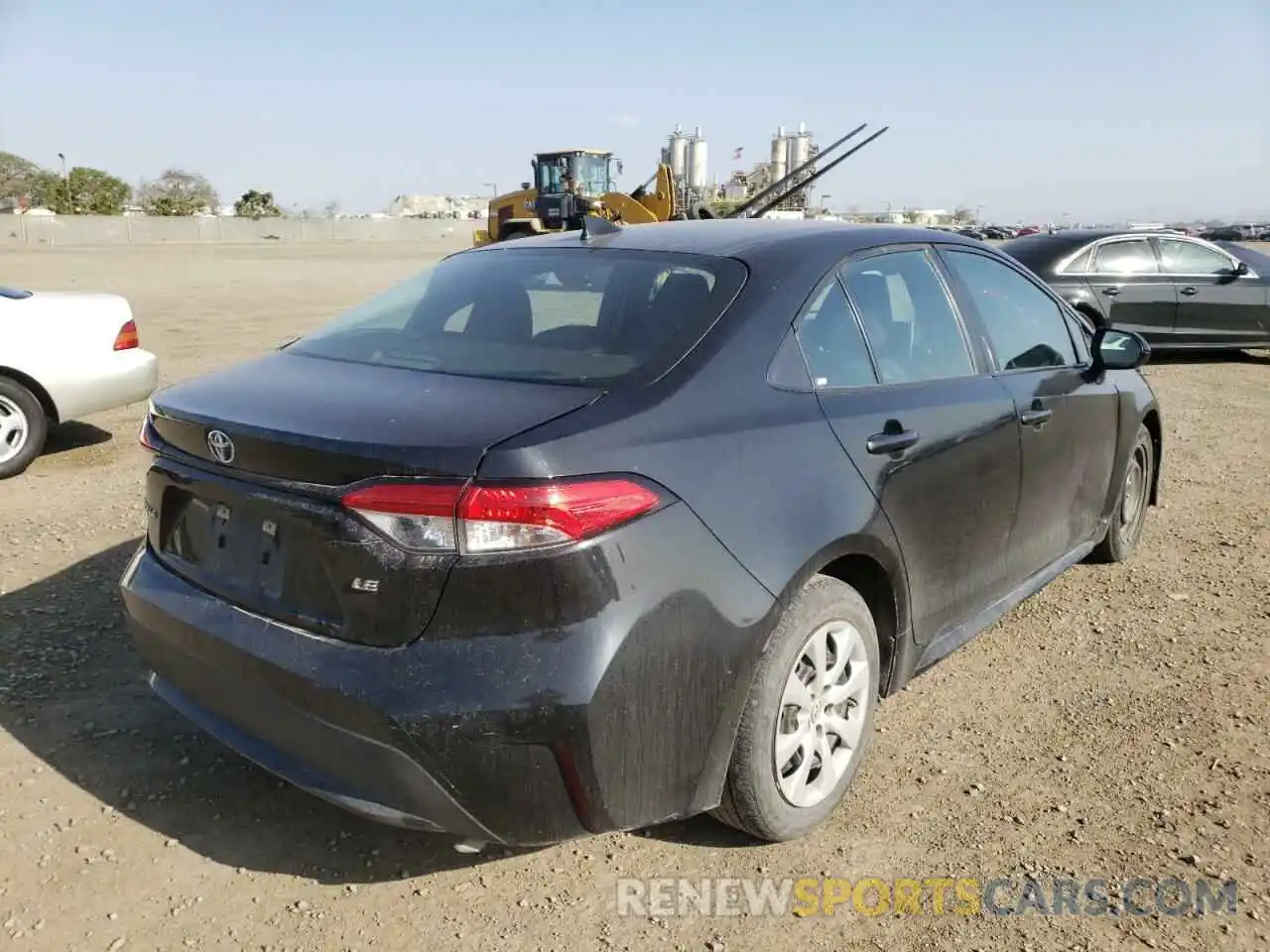 4 Photograph of a damaged car 5YFEPRAE3LP087239 TOYOTA COROLLA 2020