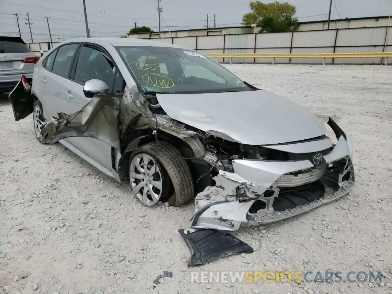 1 Photograph of a damaged car 5YFEPRAE3LP089878 TOYOTA COROLLA 2020