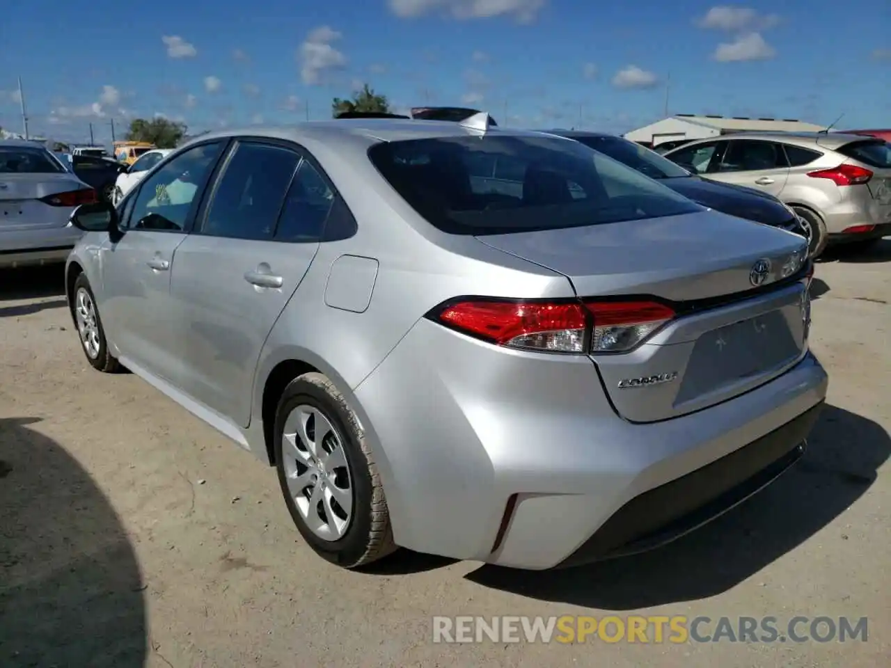 3 Photograph of a damaged car 5YFEPRAE3LP090044 TOYOTA COROLLA 2020