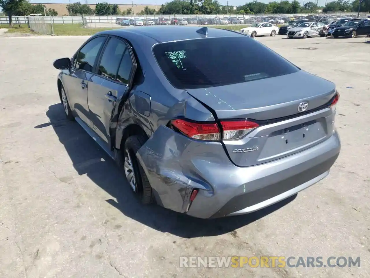 3 Photograph of a damaged car 5YFEPRAE3LP091498 TOYOTA COROLLA 2020