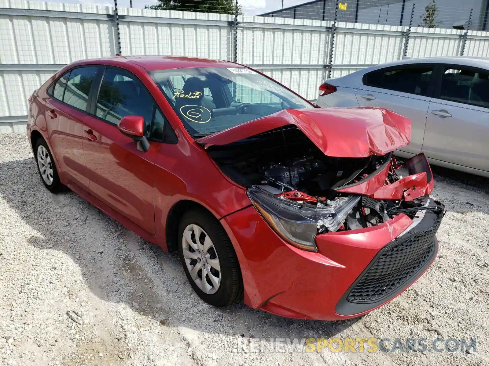 1 Photograph of a damaged car 5YFEPRAE3LP093073 TOYOTA COROLLA 2020