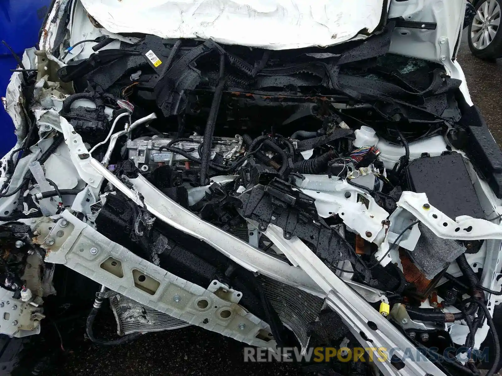 7 Photograph of a damaged car 5YFEPRAE3LP093574 TOYOTA COROLLA 2020