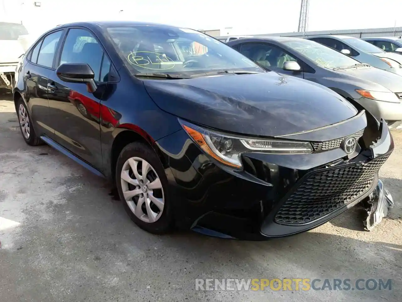 1 Photograph of a damaged car 5YFEPRAE3LP094546 TOYOTA COROLLA 2020