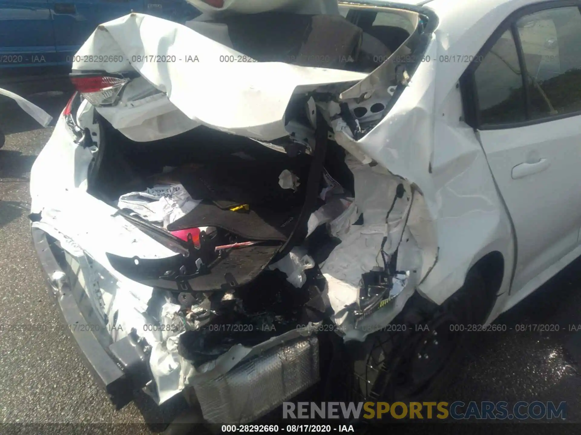 6 Photograph of a damaged car 5YFEPRAE3LP094790 TOYOTA COROLLA 2020