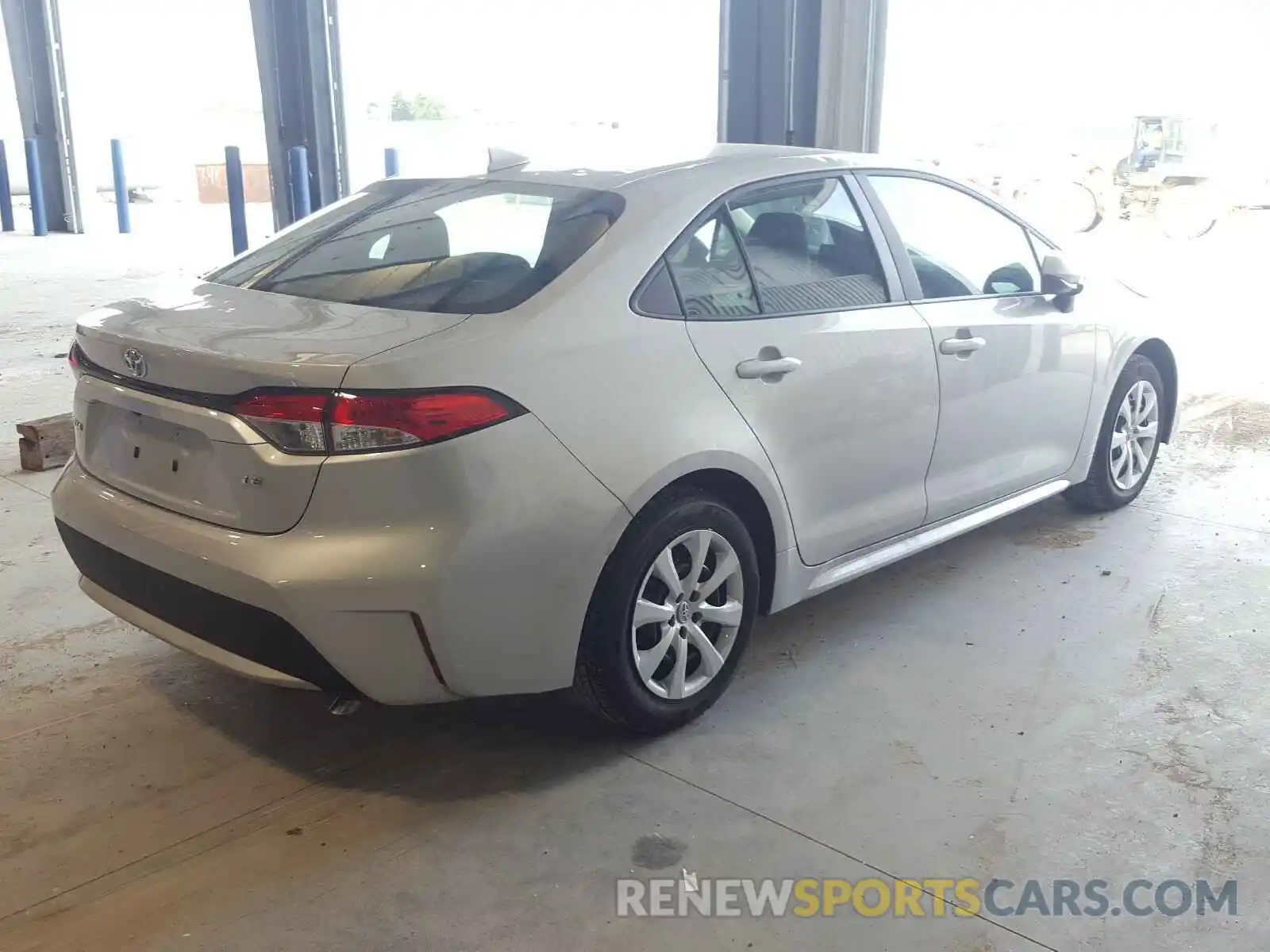 4 Photograph of a damaged car 5YFEPRAE3LP096488 TOYOTA COROLLA 2020