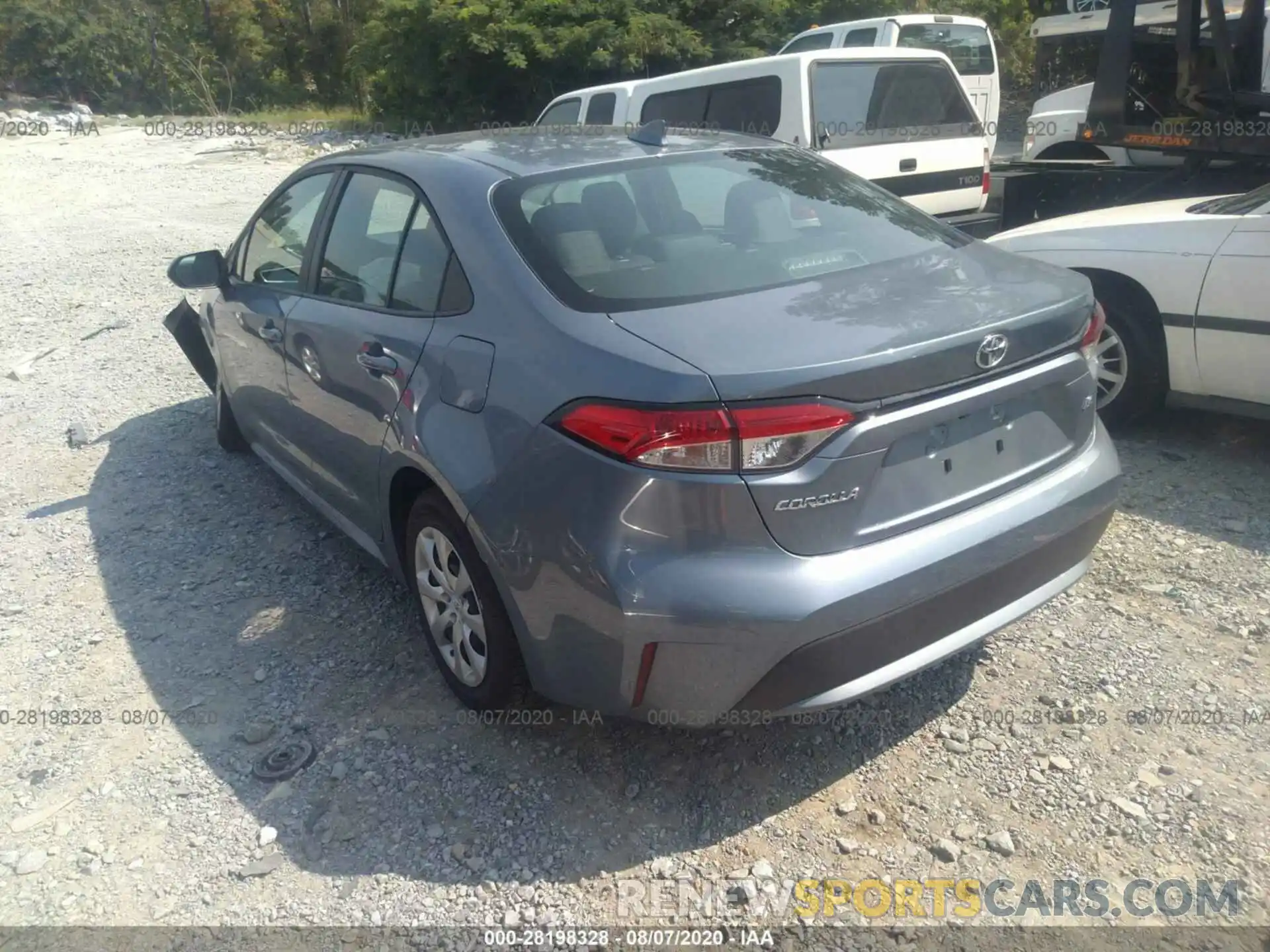 3 Photograph of a damaged car 5YFEPRAE3LP096961 TOYOTA COROLLA 2020