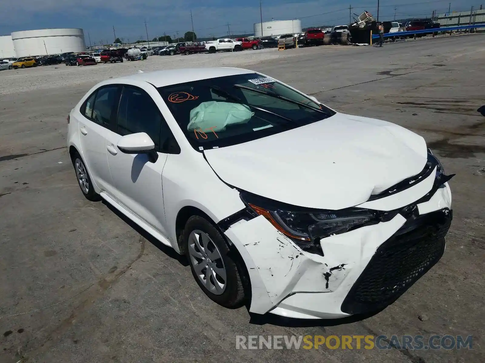 1 Photograph of a damaged car 5YFEPRAE3LP097558 TOYOTA COROLLA 2020