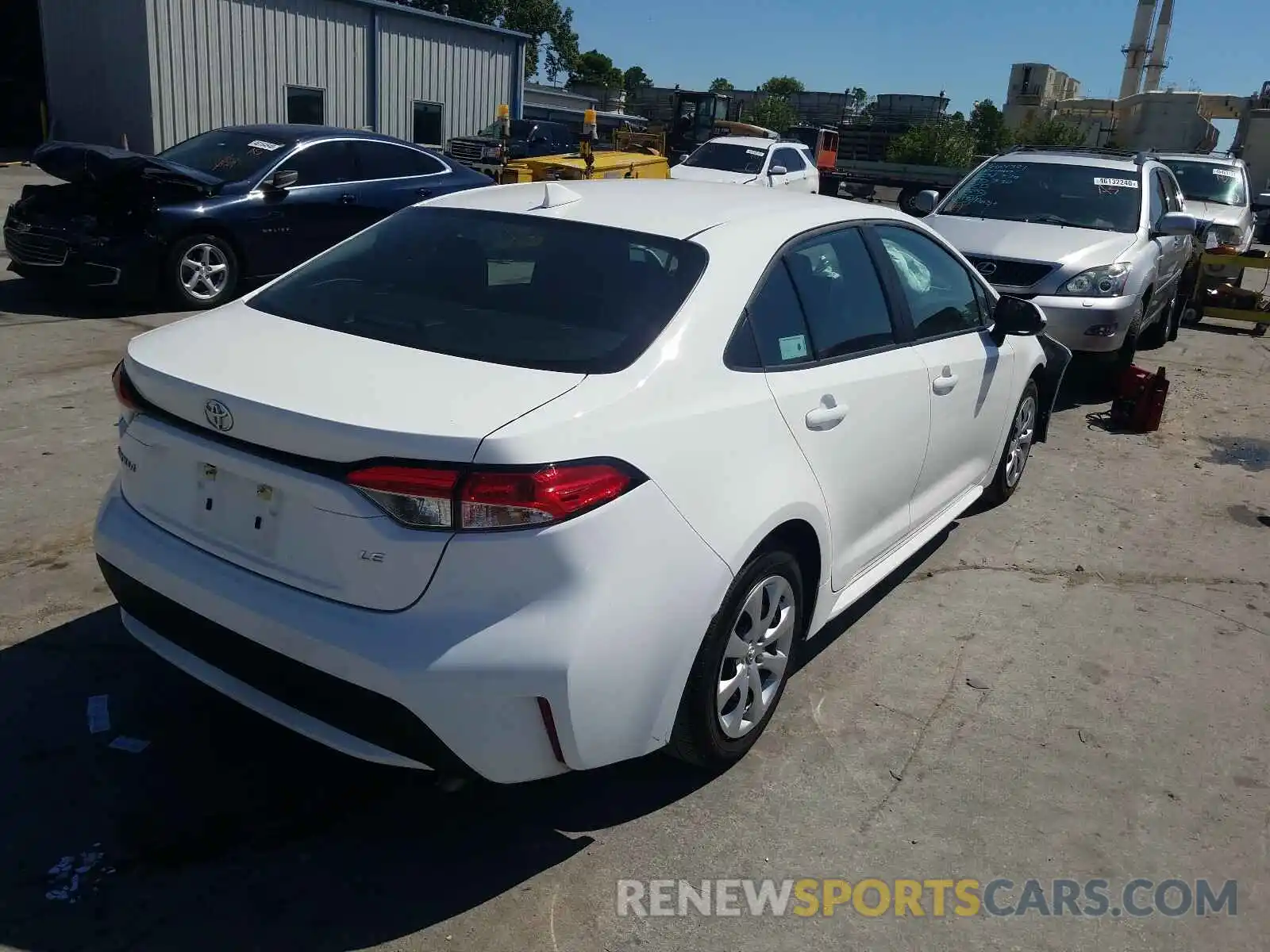 4 Photograph of a damaged car 5YFEPRAE3LP097558 TOYOTA COROLLA 2020