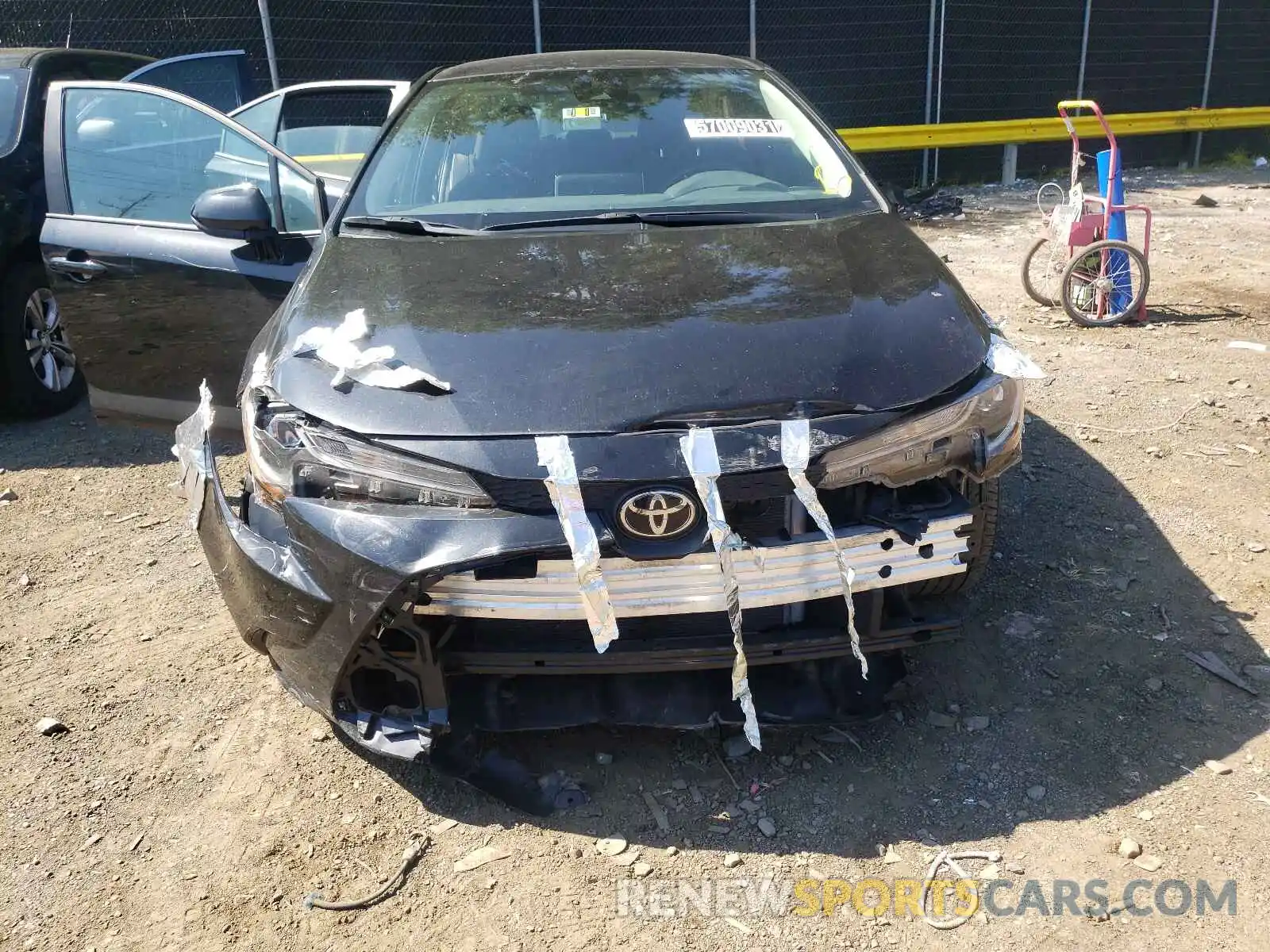 9 Photograph of a damaged car 5YFEPRAE3LP097723 TOYOTA COROLLA 2020