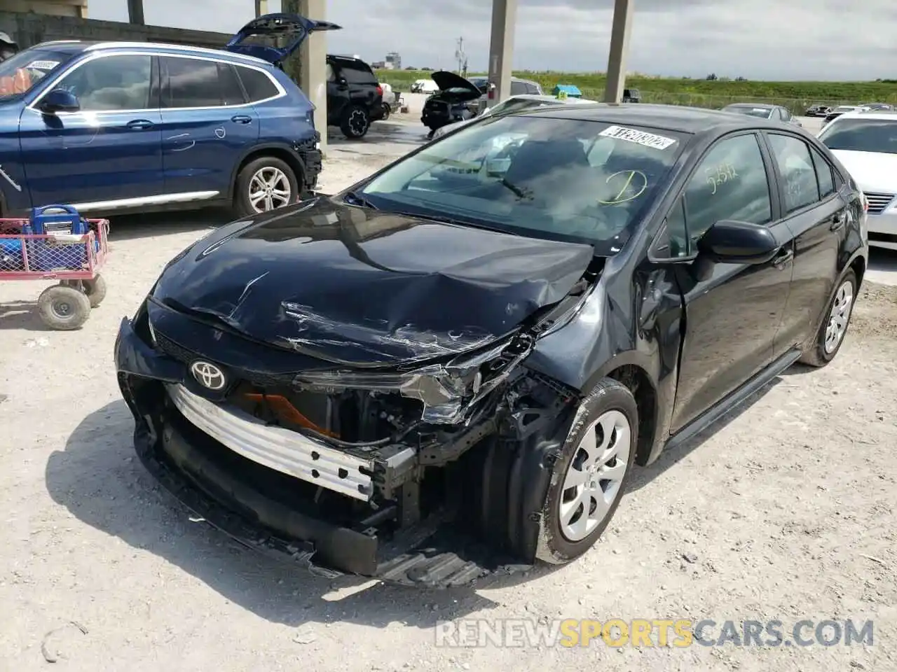 2 Photograph of a damaged car 5YFEPRAE3LP098967 TOYOTA COROLLA 2020