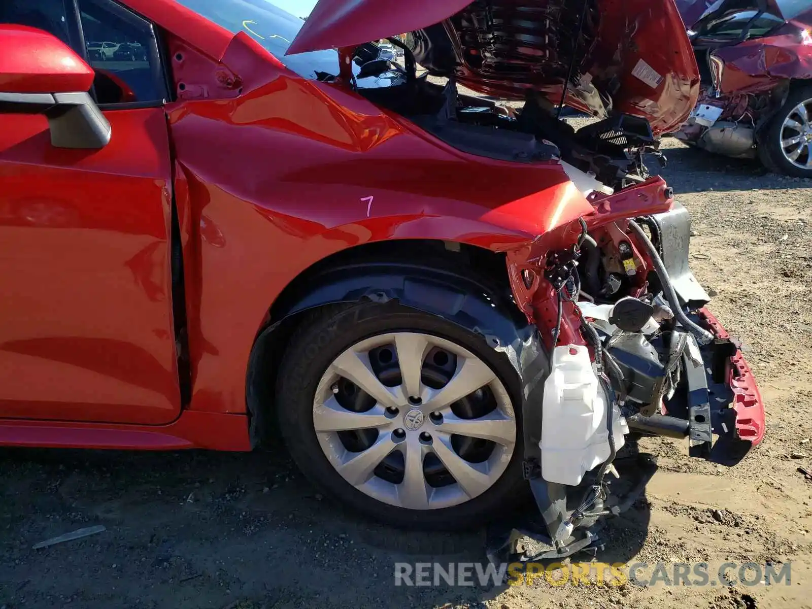 9 Photograph of a damaged car 5YFEPRAE3LP100913 TOYOTA COROLLA 2020