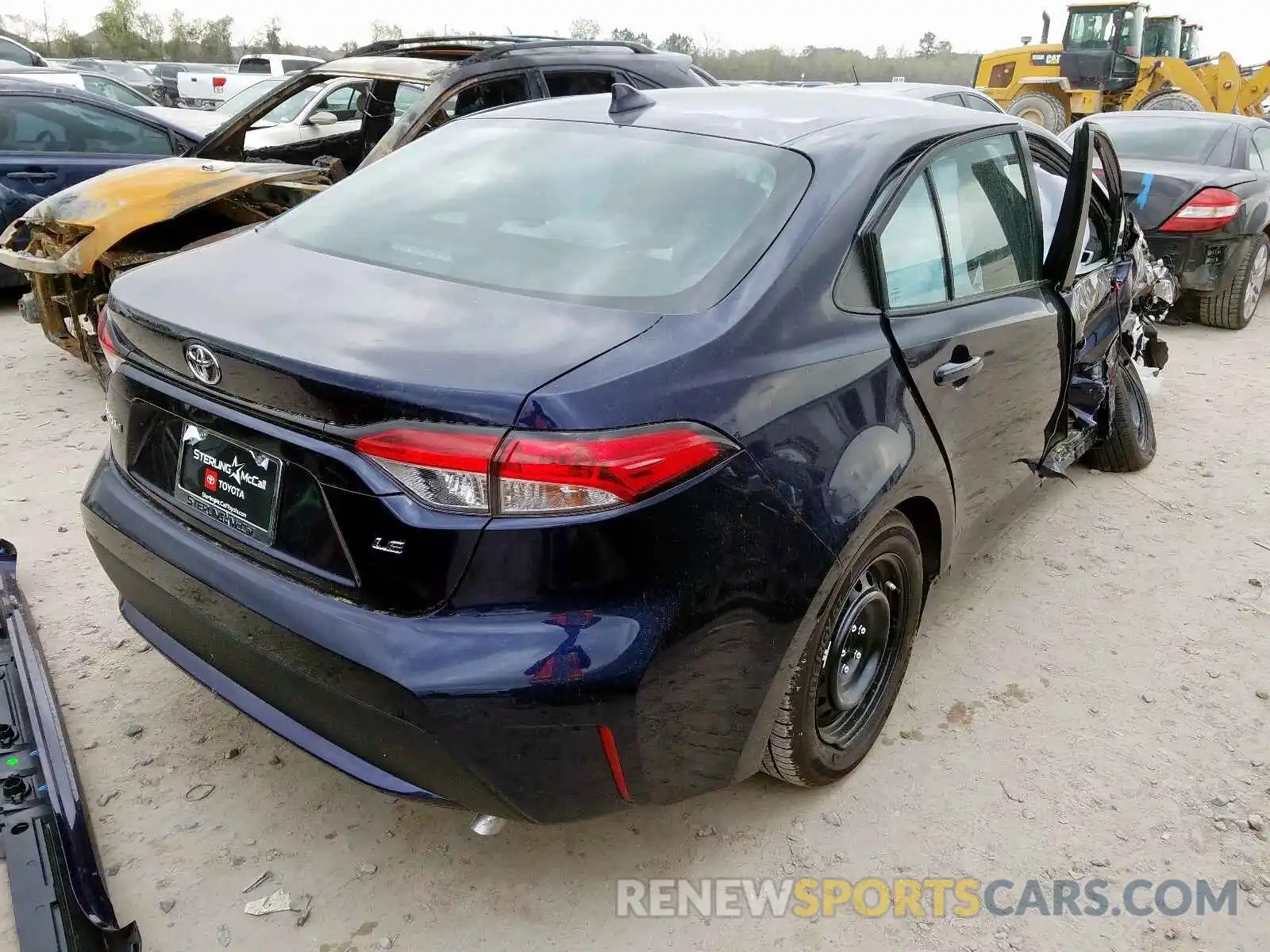 4 Photograph of a damaged car 5YFEPRAE3LP101298 TOYOTA COROLLA 2020