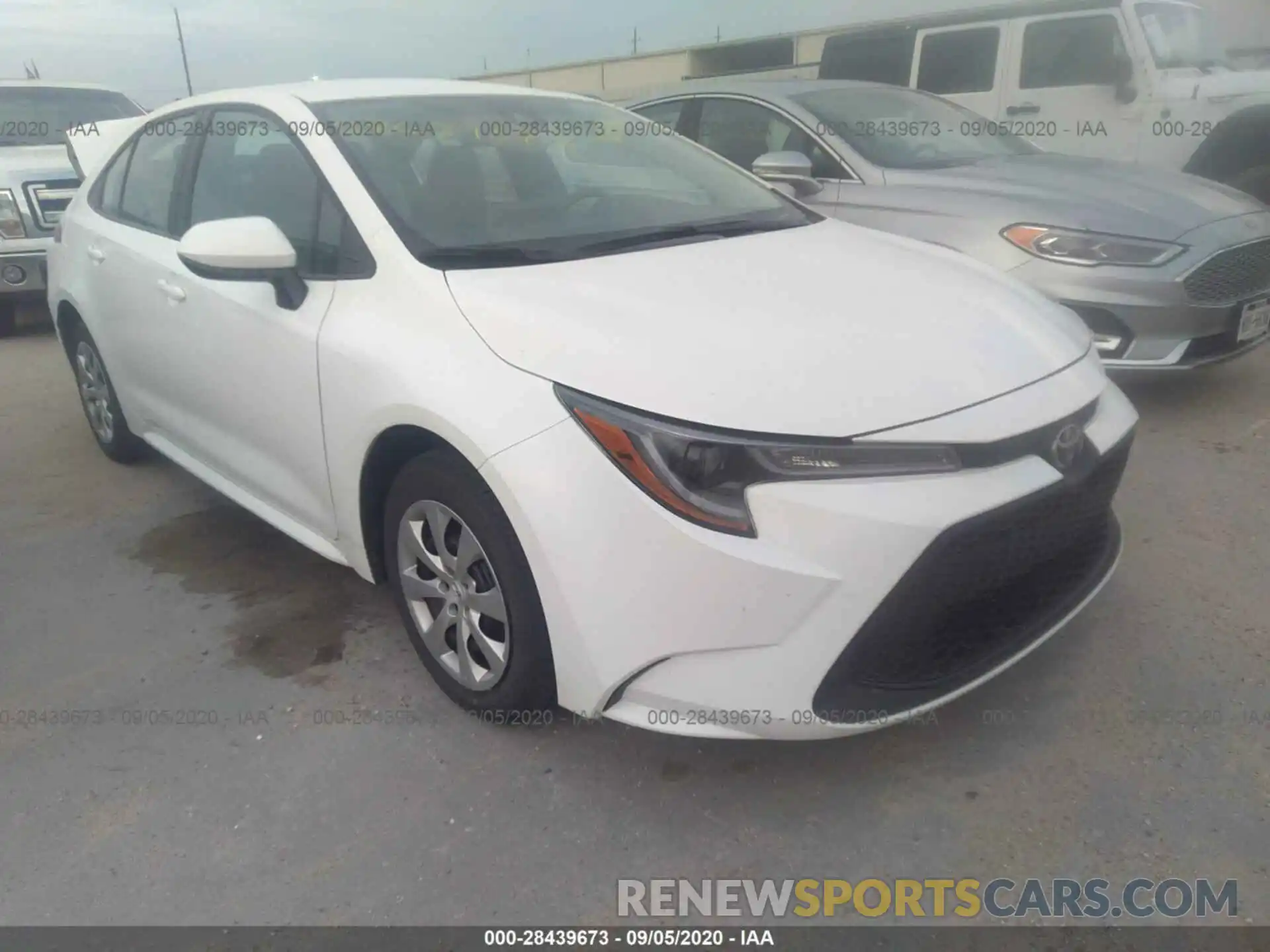 1 Photograph of a damaged car 5YFEPRAE3LP102449 TOYOTA COROLLA 2020