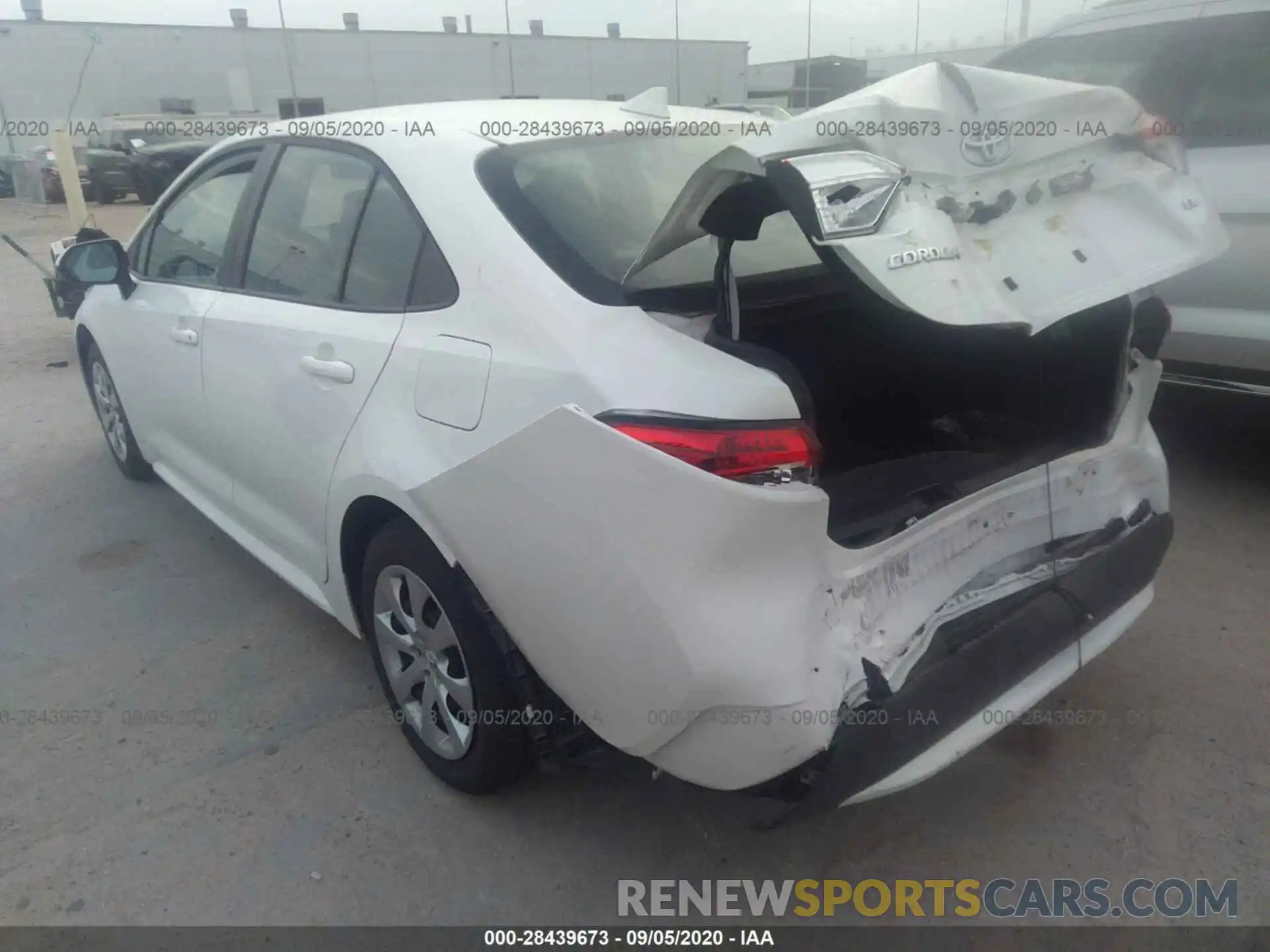 3 Photograph of a damaged car 5YFEPRAE3LP102449 TOYOTA COROLLA 2020