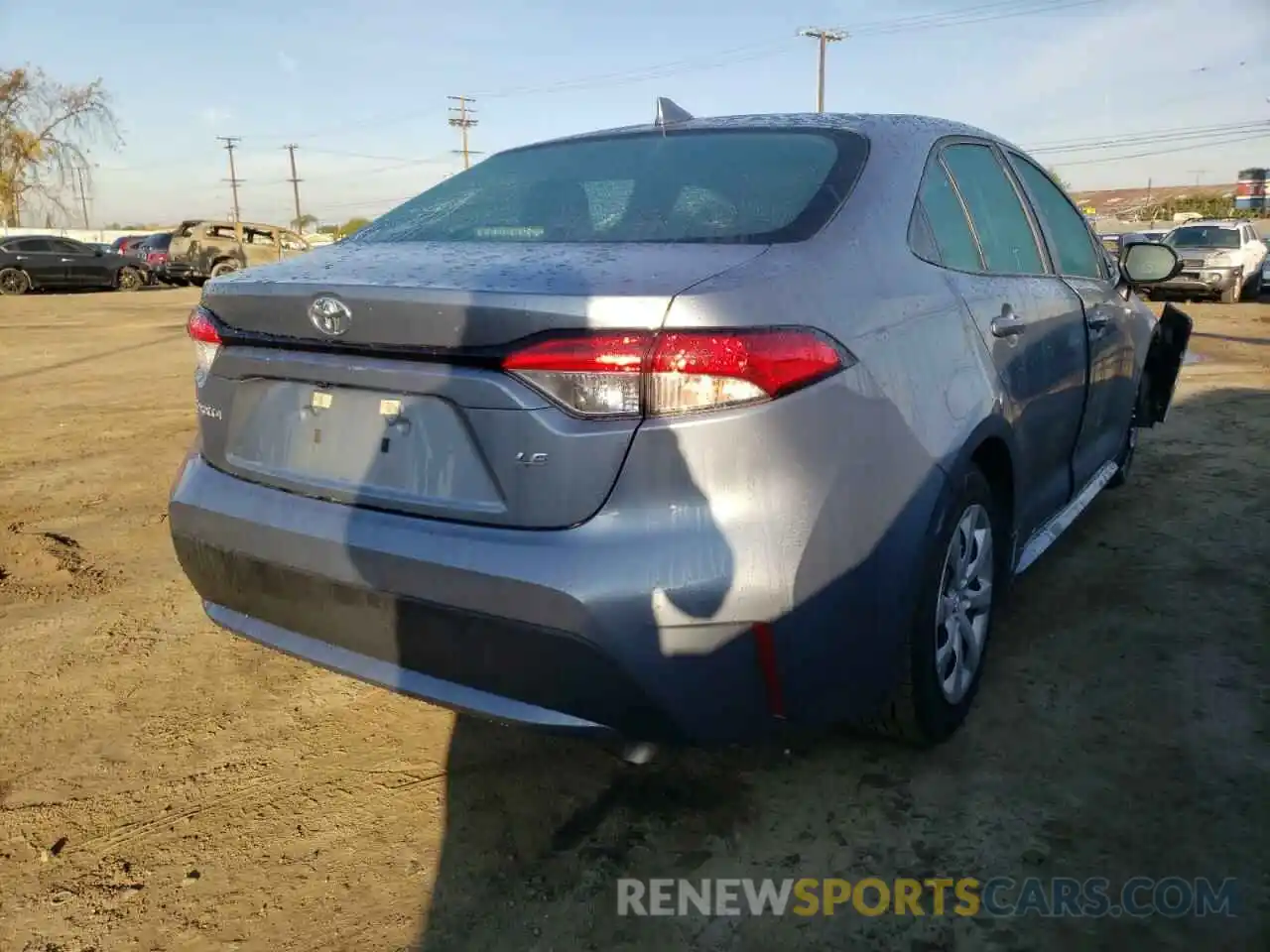 4 Photograph of a damaged car 5YFEPRAE3LP103293 TOYOTA COROLLA 2020