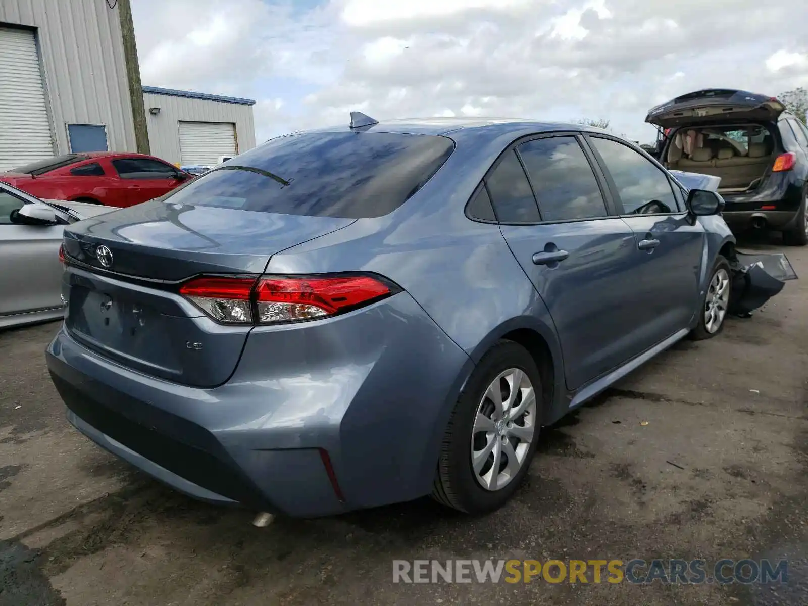 4 Photograph of a damaged car 5YFEPRAE3LP103651 TOYOTA COROLLA 2020