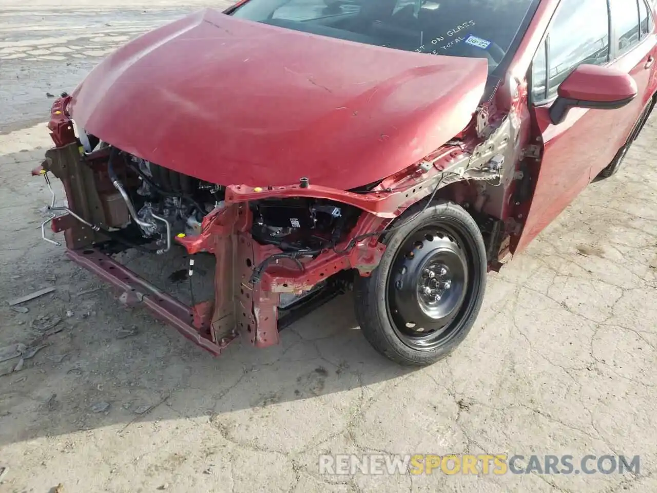 9 Photograph of a damaged car 5YFEPRAE3LP103682 TOYOTA COROLLA 2020