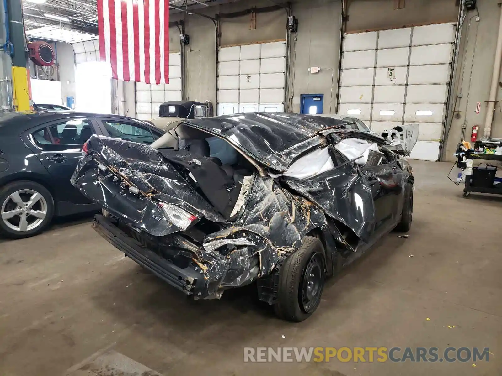 4 Photograph of a damaged car 5YFEPRAE3LP108350 TOYOTA COROLLA 2020