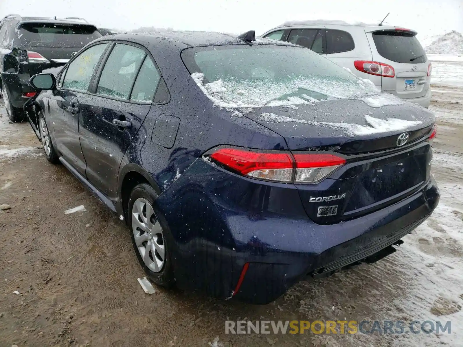 3 Photograph of a damaged car 5YFEPRAE3LP108705 TOYOTA COROLLA 2020