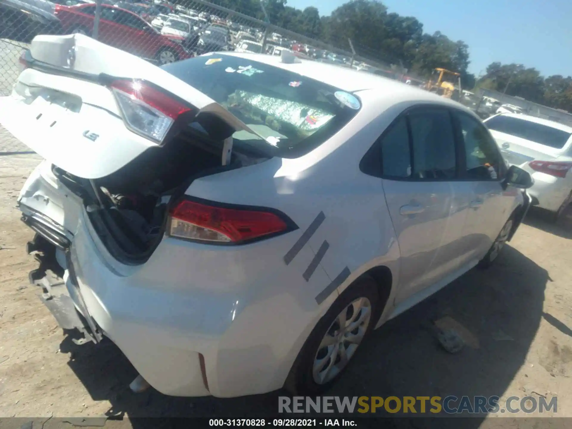 4 Photograph of a damaged car 5YFEPRAE3LP108820 TOYOTA COROLLA 2020