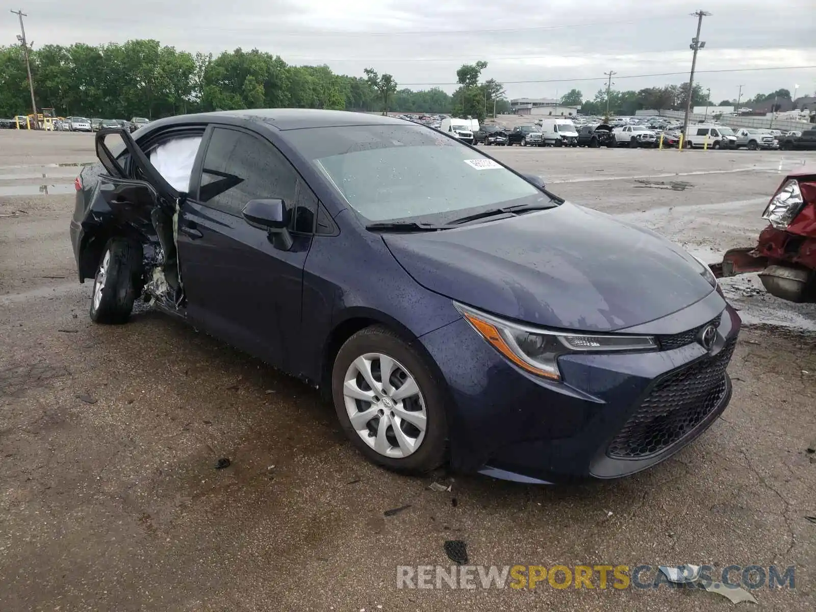 1 Photograph of a damaged car 5YFEPRAE3LP109451 TOYOTA COROLLA 2020