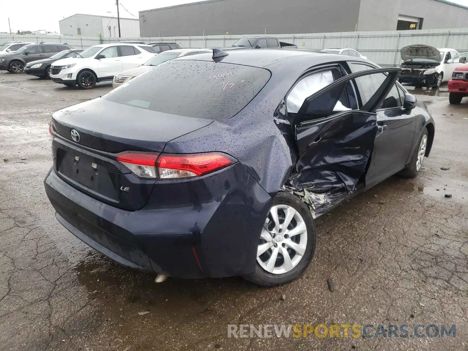 4 Photograph of a damaged car 5YFEPRAE3LP109451 TOYOTA COROLLA 2020