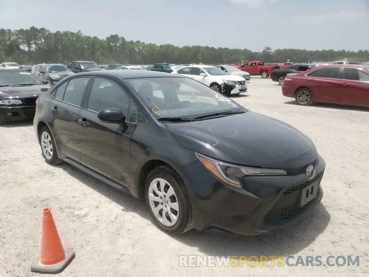 1 Photograph of a damaged car 5YFEPRAE3LP109997 TOYOTA COROLLA 2020