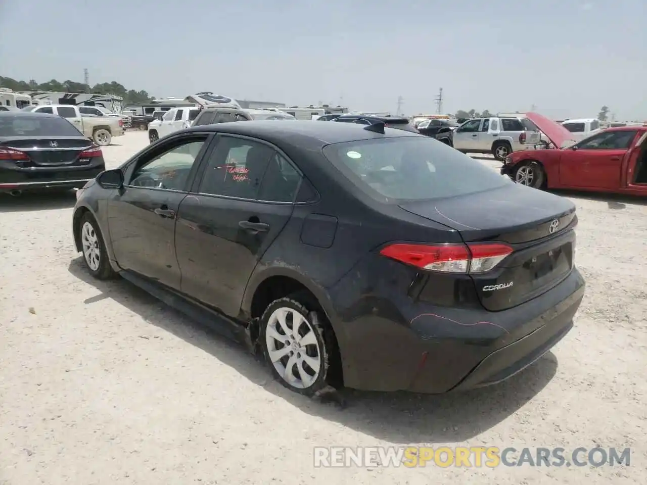 3 Photograph of a damaged car 5YFEPRAE3LP109997 TOYOTA COROLLA 2020