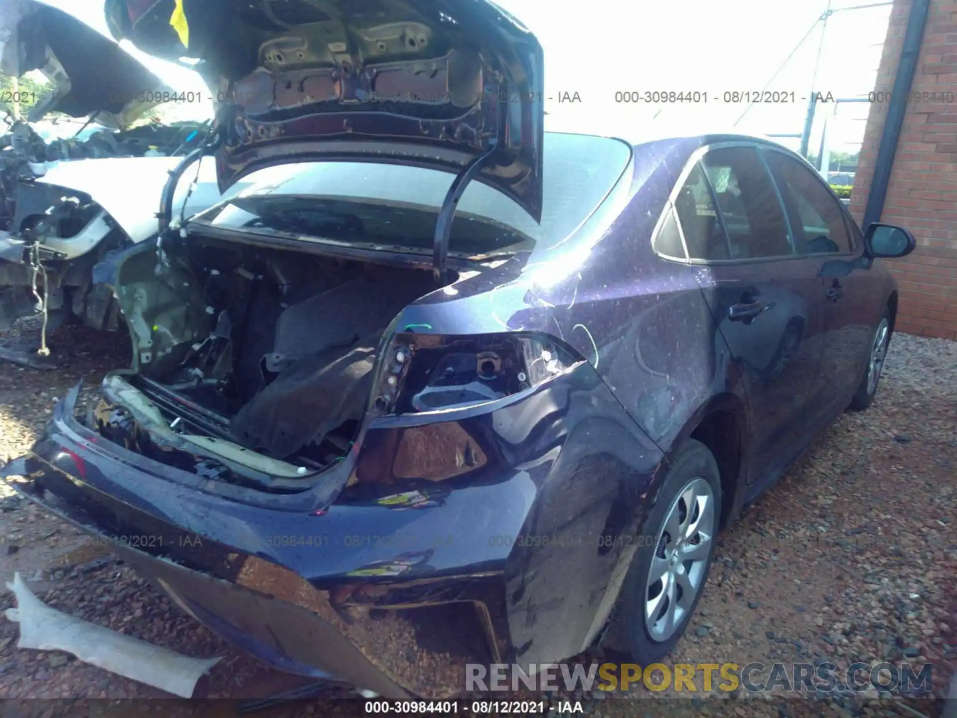 4 Photograph of a damaged car 5YFEPRAE3LP110745 TOYOTA COROLLA 2020