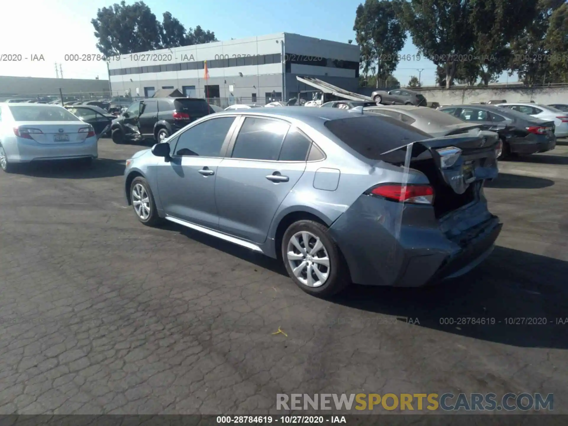 3 Photograph of a damaged car 5YFEPRAE3LP111510 TOYOTA COROLLA 2020