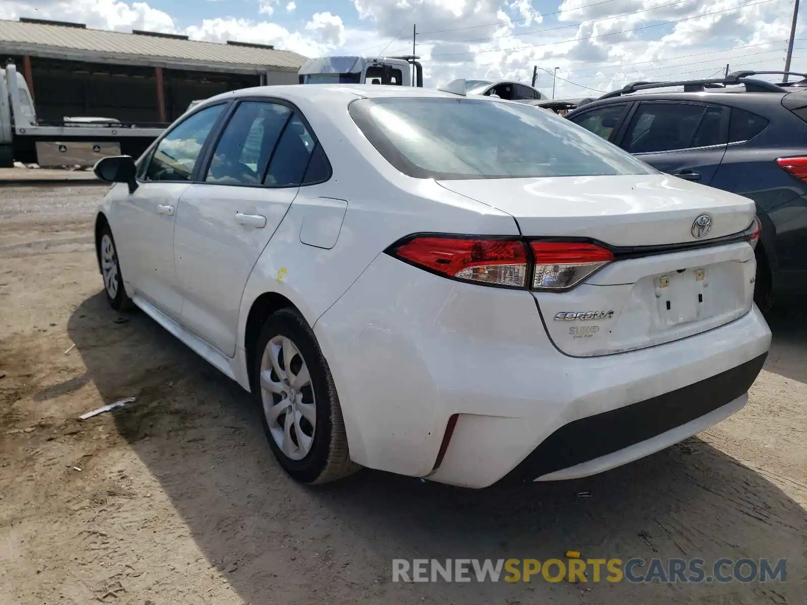 3 Photograph of a damaged car 5YFEPRAE3LP111605 TOYOTA COROLLA 2020