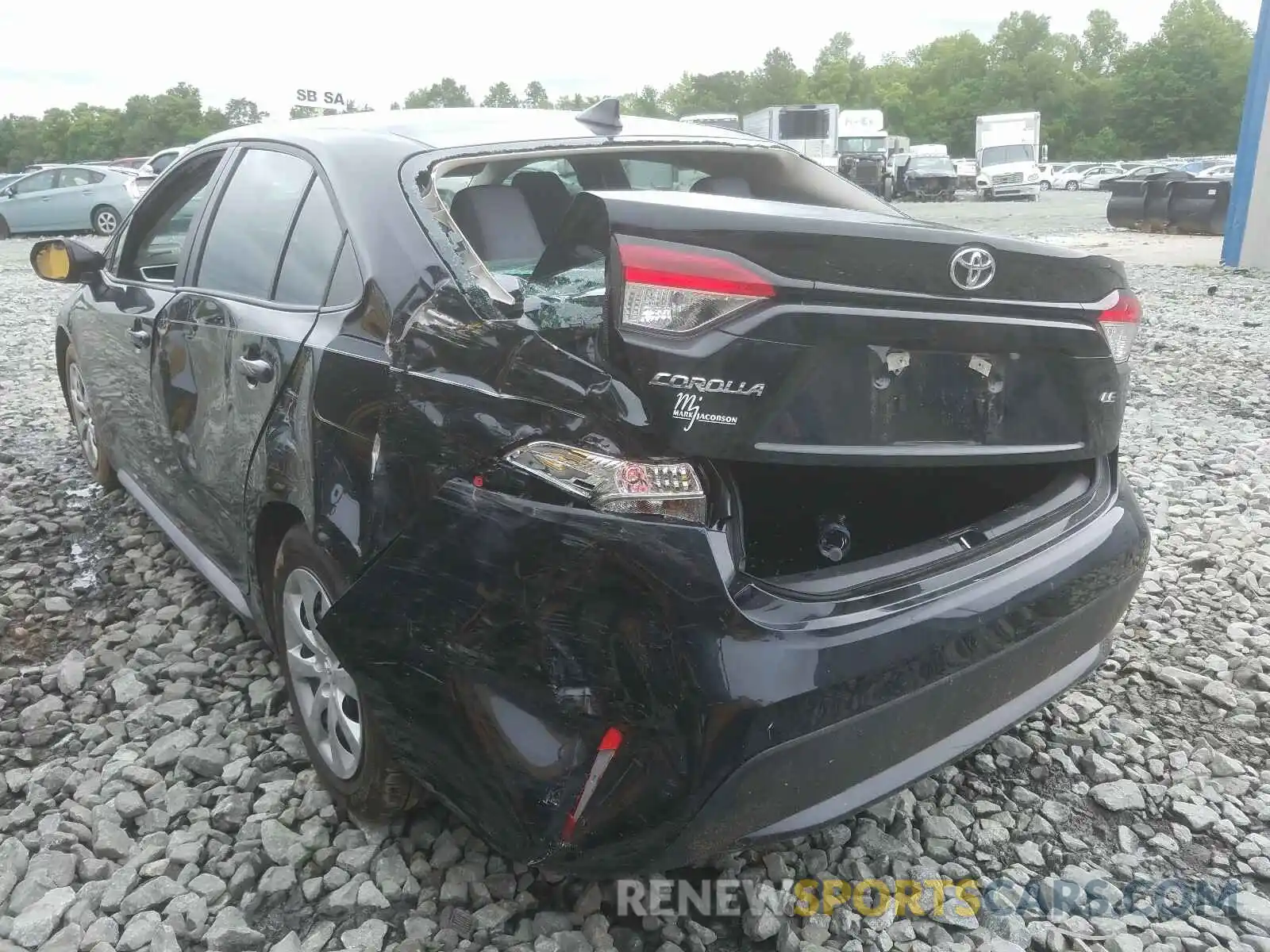 9 Photograph of a damaged car 5YFEPRAE3LP112186 TOYOTA COROLLA 2020