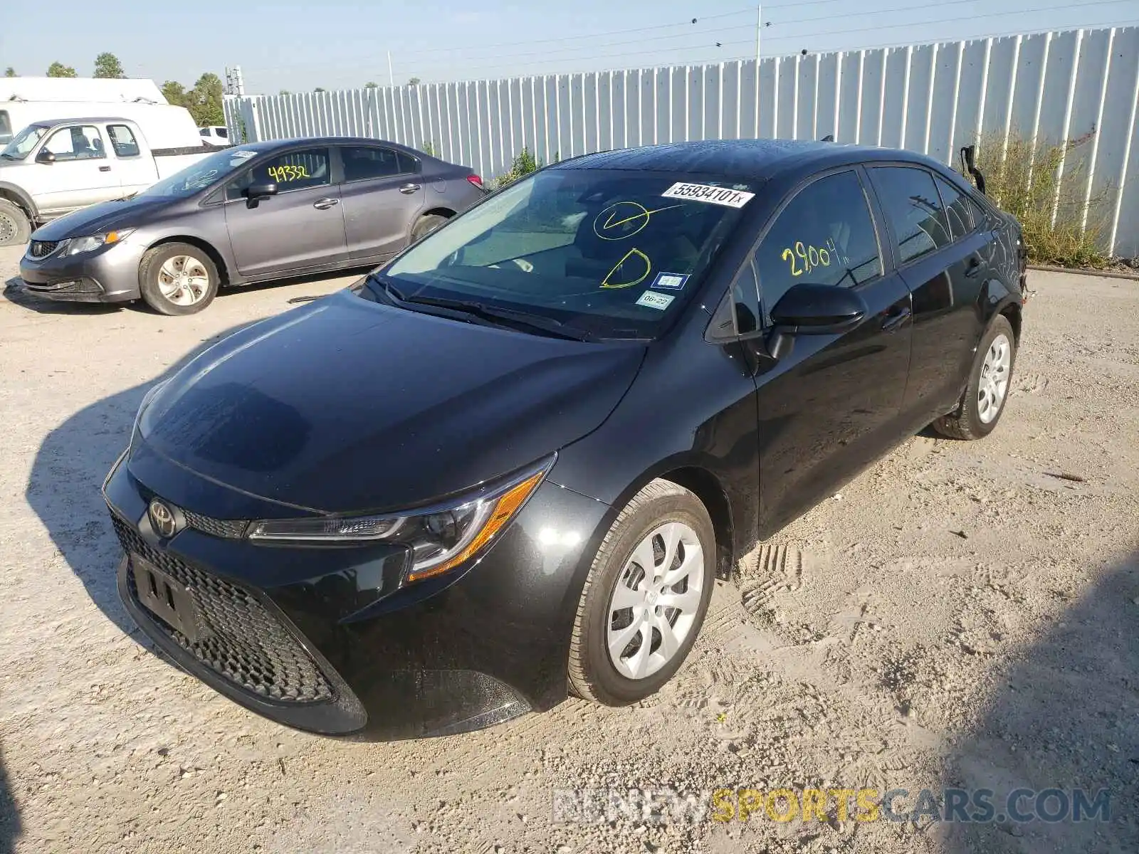 2 Photograph of a damaged car 5YFEPRAE3LP114827 TOYOTA COROLLA 2020