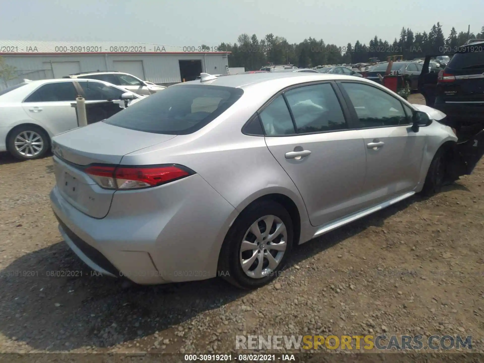 4 Photograph of a damaged car 5YFEPRAE3LP115220 TOYOTA COROLLA 2020