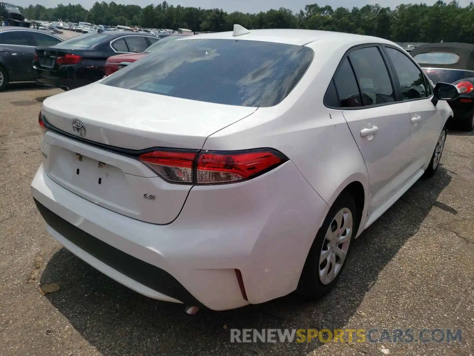 4 Photograph of a damaged car 5YFEPRAE3LP115394 TOYOTA COROLLA 2020